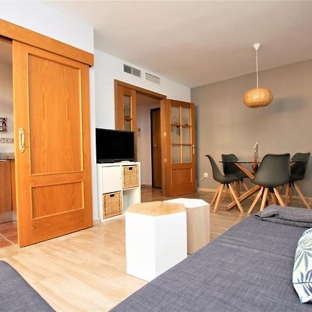 Apartamento Beachfront La Jacaranda Marbella Bagian luar foto
