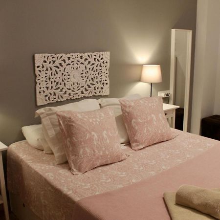 Apartamento Beachfront La Jacaranda Marbella Bagian luar foto
