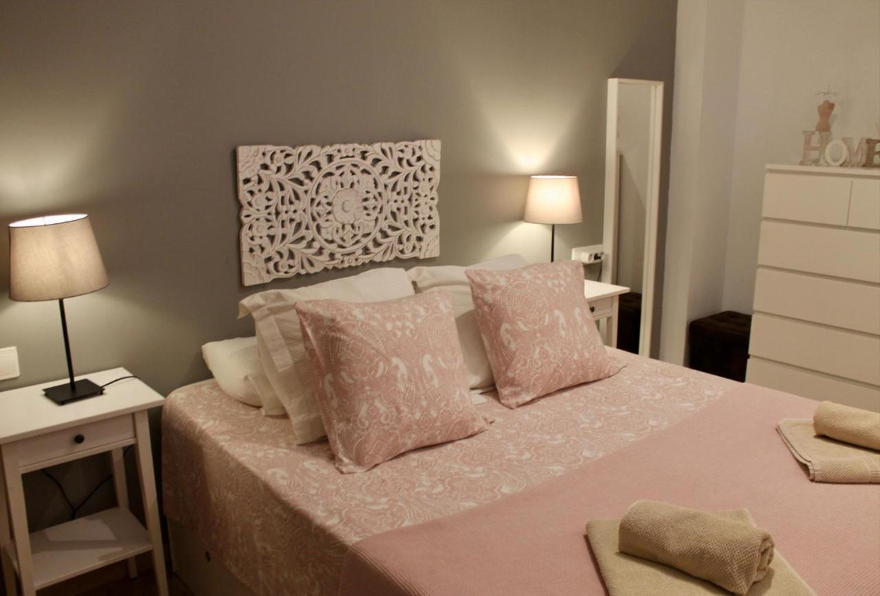 Apartamento Beachfront La Jacaranda Marbella Bagian luar foto
